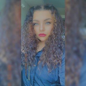 Meet your Posher, Javana